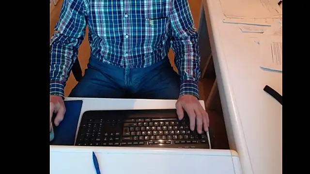 dutchpornking online show from January 2025 06:57:02 PM