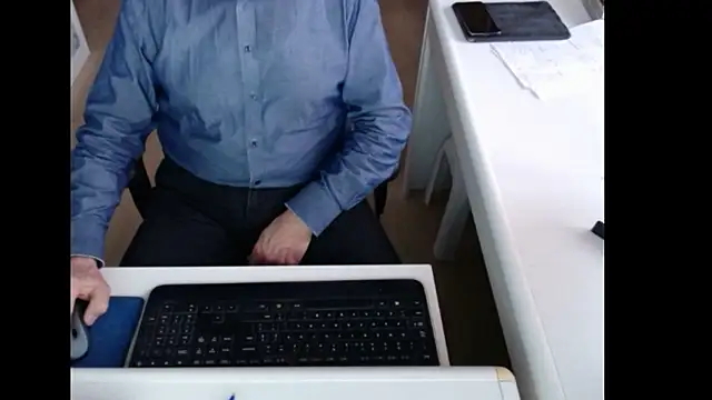 dutchpornking online show from January 2026 08:19:01 AM