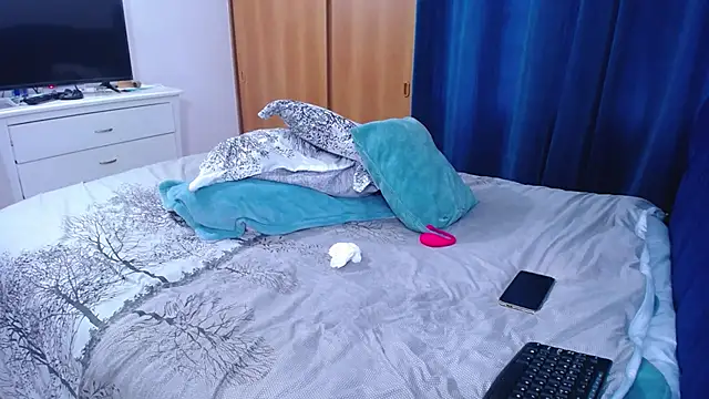 mondirty70 online show from April 2026 11:42:01 AM