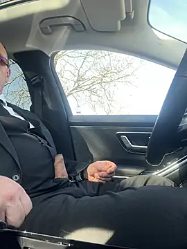 DUDURAxh online show from March 2025 11:51:01 AM