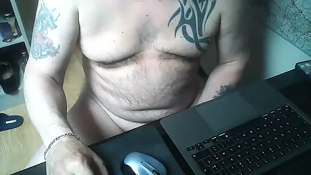 Snapshot of DUDURA@xh chatting on May 2026 07:03:01 AM DUDURAxh online show from May 2026 07:03:01 AM