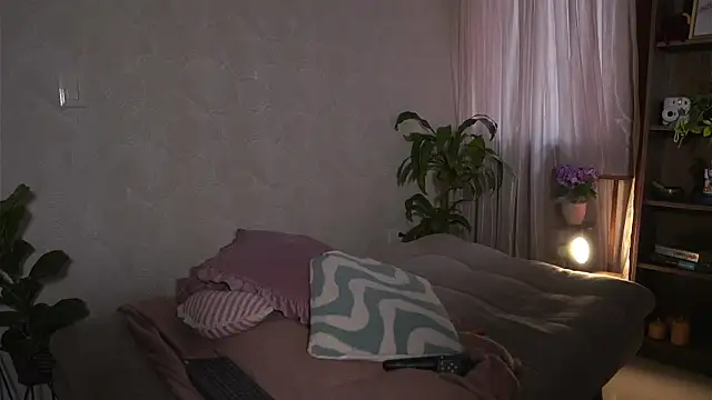 HannahEvanss online show from April 2026 01:22:02 PM