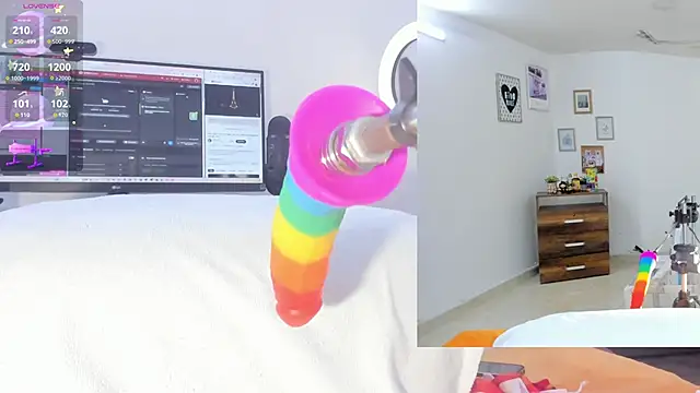 sofi velez online show from October 2025 05:21:01 PM