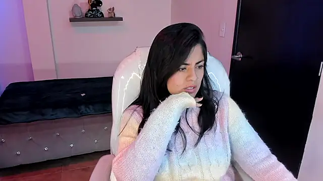 Catalinaa martinez online show from February 2025 12:16:01 AM