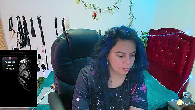 elektra 32 online show from November 2025 12:27:02 PM