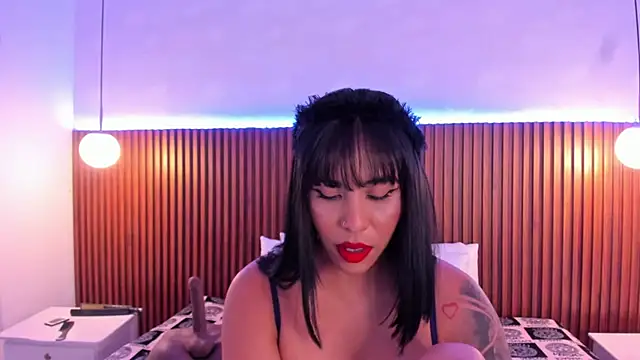 sofia castrillon online show from October 2025 12:25:02 PM