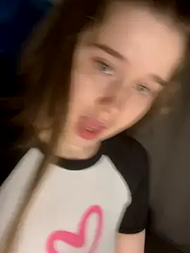 HornyGirlH online show from September 2025 11:38:02 PM