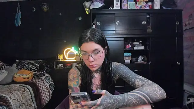 Lilmarieee online show from January 2025 12:17:01 AM