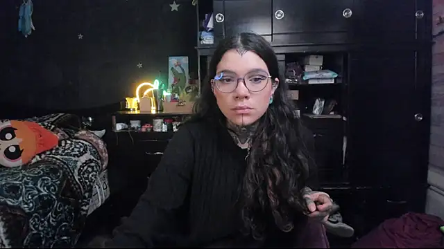 Lilmarieee online show from February 2025 10:58:01 PM