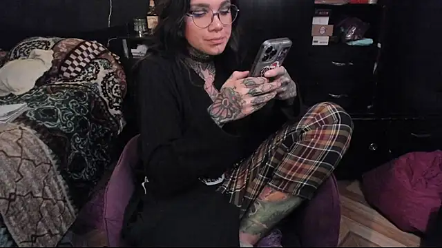 Lilmarieee online show from March 2025 01:41:02 AM