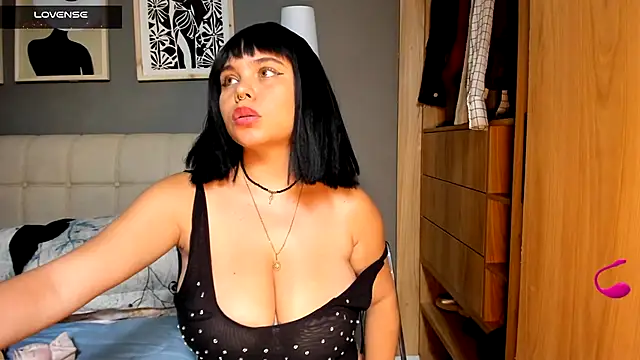 Snapshot of Ash_milk chatting on June 2026 02:03:01 AM Ash milk online show from June 2026 02:03:01 AM
