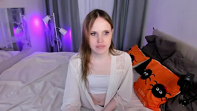 EffieMinki online show from October 2025 06:50:02 AM