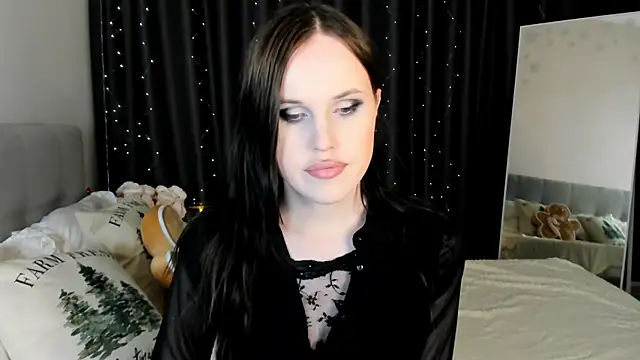 EffieMinki online show from January 2026 08:58:01 PM