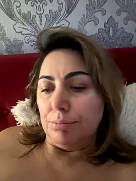 Snapshot of Emma_roqueen chatting on September 2025 10:10:02 PM Emma roqueen online show from September 2025 10:10:02 PM