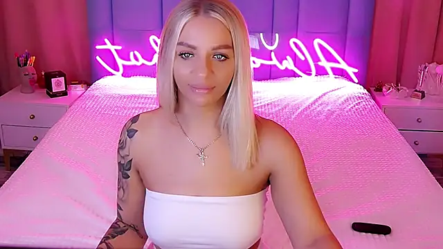 AllwaysHotJ online show from December 2024 01:47:02 AM