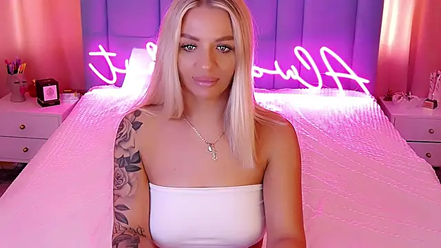 AllwaysHotJ online show from December 2024 06:19:01 AM