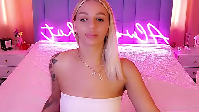 AllwaysHotJ online show from February 2025 02:07:02 AM