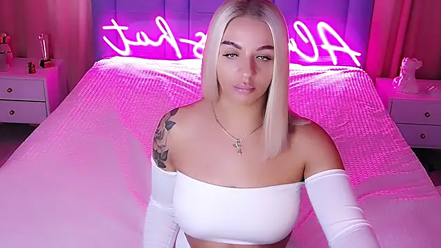 AllwaysHotJ online show from October 2025 02:01:02 AM