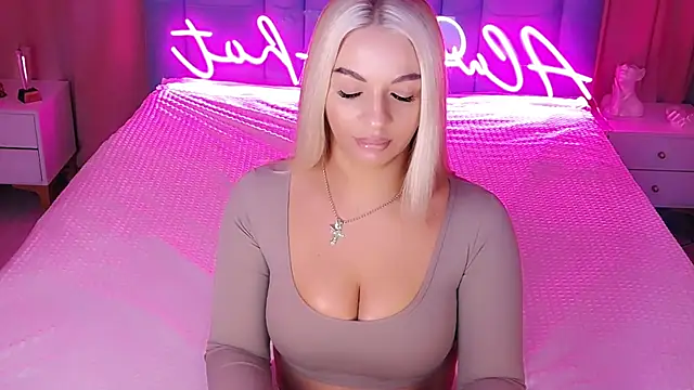 AllwaysHotJ online show from December 2025 02:08:02 AM