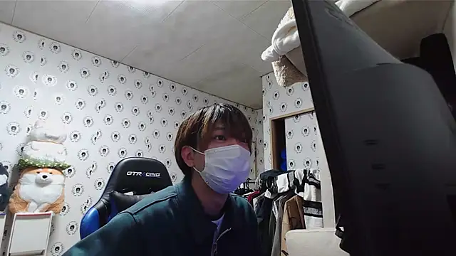 pychan online show from February 2025 12:58:01 PM