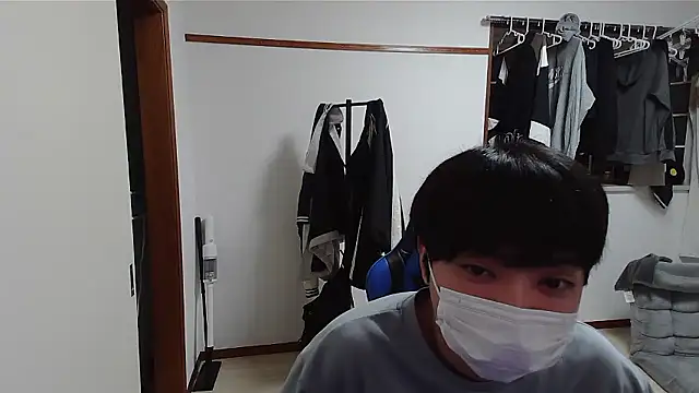 pychan online show from May 2026 02:23:02 PM