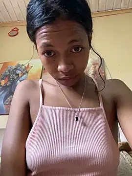 missuua online show from December 2024 11:04:02 AM