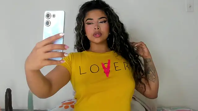 moana taylor online show from February 2025 06:55:02 PM