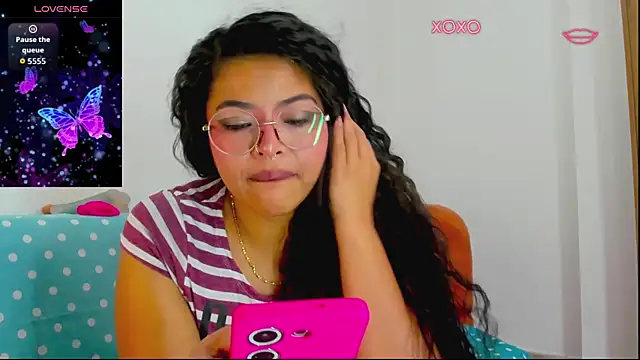 Snapshot of moana_taylor chatting on April 2026 10:46:01 AM moana taylor online show from April 2026 10:46:01 AM