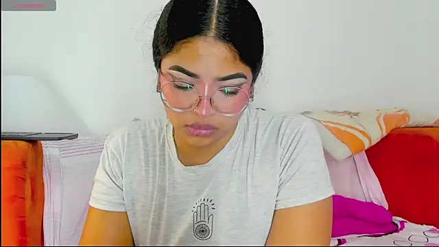Snapshot of moana_taylor chatting on May 2026 11:15:01 AM moana taylor online show from May 2026 11:15:01 AM