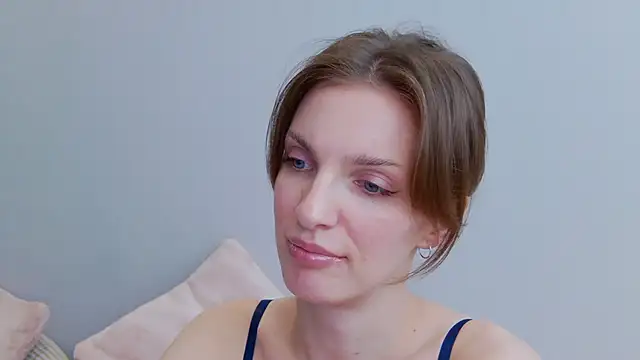 Beauty Alex online show from January 2025 04:47:01 AM