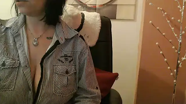 algodonyfresa online show from February 2025 04:08:02 AM