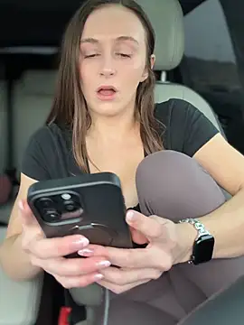 lunagirl13 online show from February 2026 12:15:02 AM