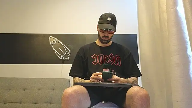 MattxFeet online show from January 2026 05:18:02 PM