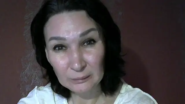 PrettyAndWild online show from October 2025 03:41:01 PM