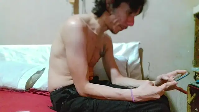 Latinopervs online show from April 2026 04:52:02 AM