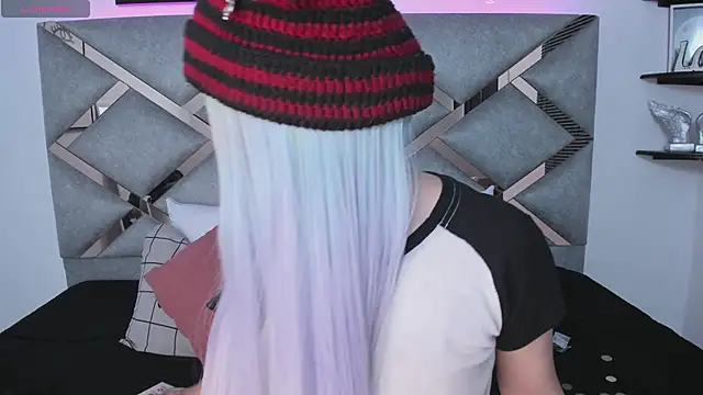 Keidy rose online show from February 2025 07:05:02 PM