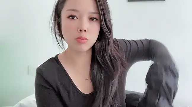 Snapshot of kk_lele chatting on February 2025 03:11:02 AM kk lele online show from February 2025 03:11:02 AM