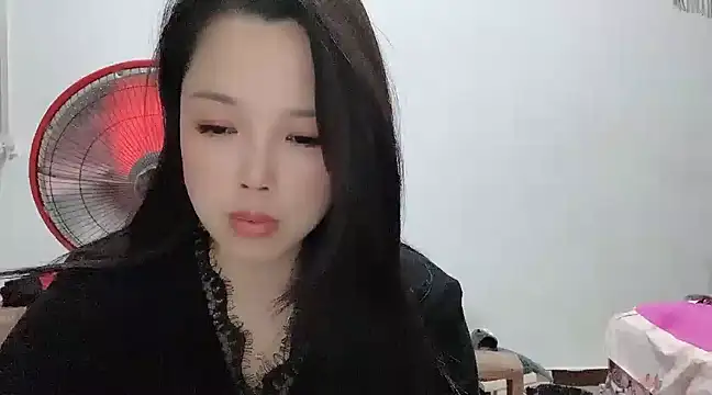 Snapshot of kk_lele chatting on February 2025 02:23:02 PM kk lele online show from February 2025 02:23:02 PM