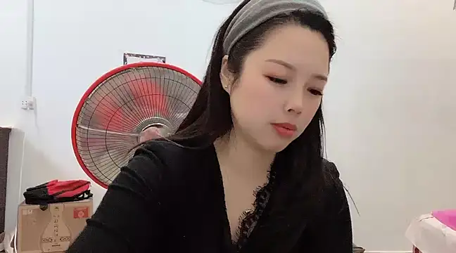 Snapshot of kk_lele chatting on February 2025 05:12:01 AM kk lele online show from February 2025 05:12:01 AM