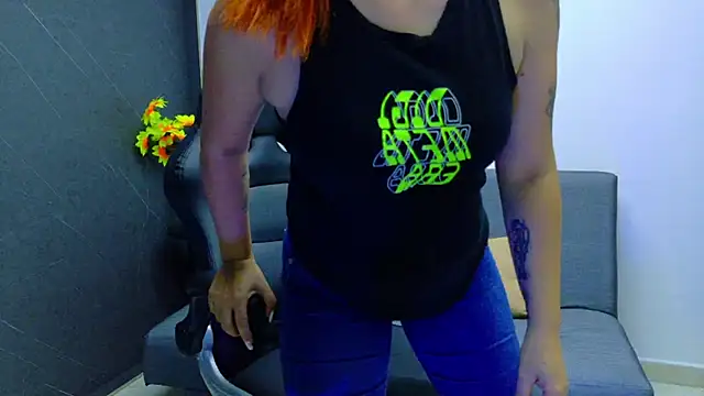 Britney taylor  online show from January 2026 10:11:02 PM