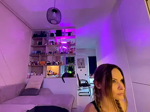  alleyesonme  online show from November 2025 12:39:02 PM