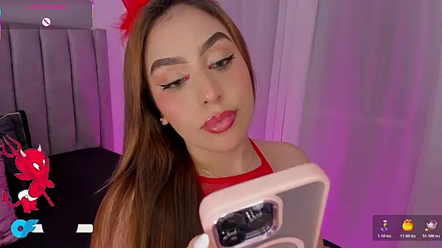 MaddyyLennon online show from October 2025 03:31:02 AM