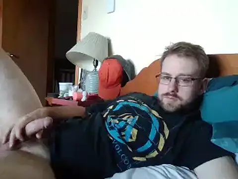 Snapshot of shyv13 chatting on October 2025 09:13:02 PM shyv13 online show from October 2025 09:13:02 PM