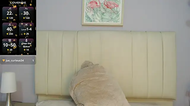 Snapshot of amy_le01 chatting on November 2025 01:43:03 PM amy le01 online show from November 2025 01:43:03 PM