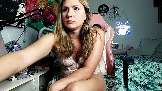 Snapshot of baebaeblueXXX chatting on September 2025 10:05:02 AM baebaeblueXXX online show from September 2025 10:05:02 AM