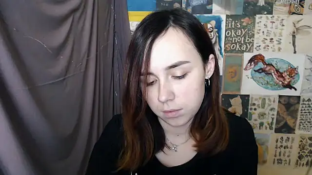 VeryVeryVeryShy  online show from December 2024 10:32:02 AM