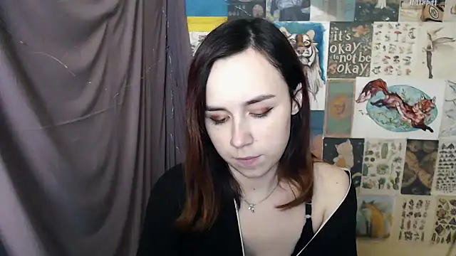 VeryVeryVeryShy  online show from December 2024 10:28:02 AM