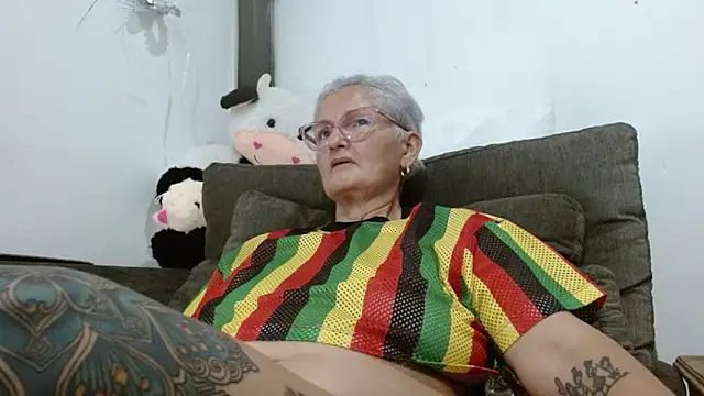 bety-cum2 online show from February 2026 01:40:02 AM