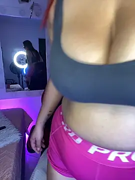 Snapshot of Kaarol69 chatting on October 2025 11:22:01 AM Kaarol69 online show from October 2025 11:22:01 AM