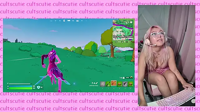 cultscutie online show from November 2025 03:16:01 AM